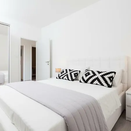 With A Parking Space Zavalatica 9286 Apartamento *